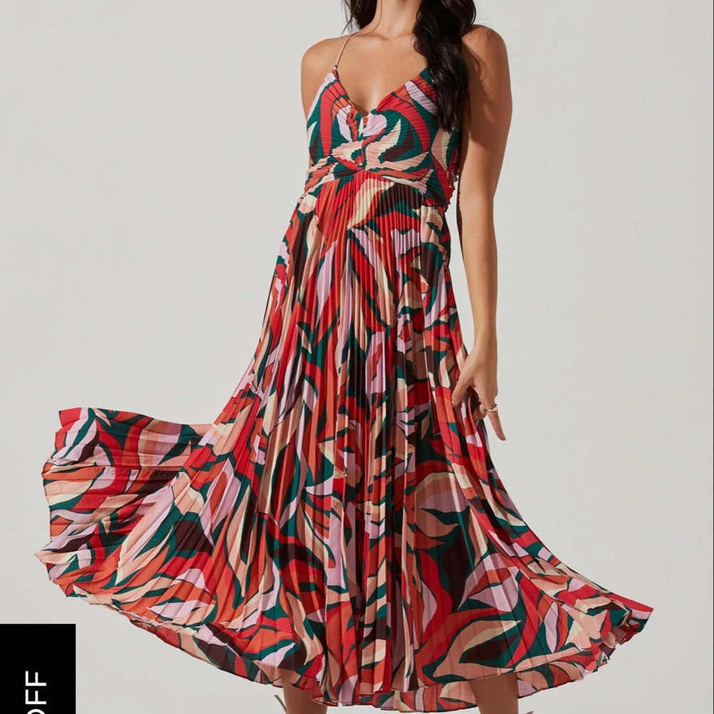 ASTR the Label Blythe Midi Dress